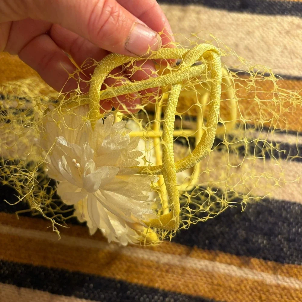 Vintage Fascinator Headband OS Yellow Floral Birdcage Veil Pearl MCM Church Hat